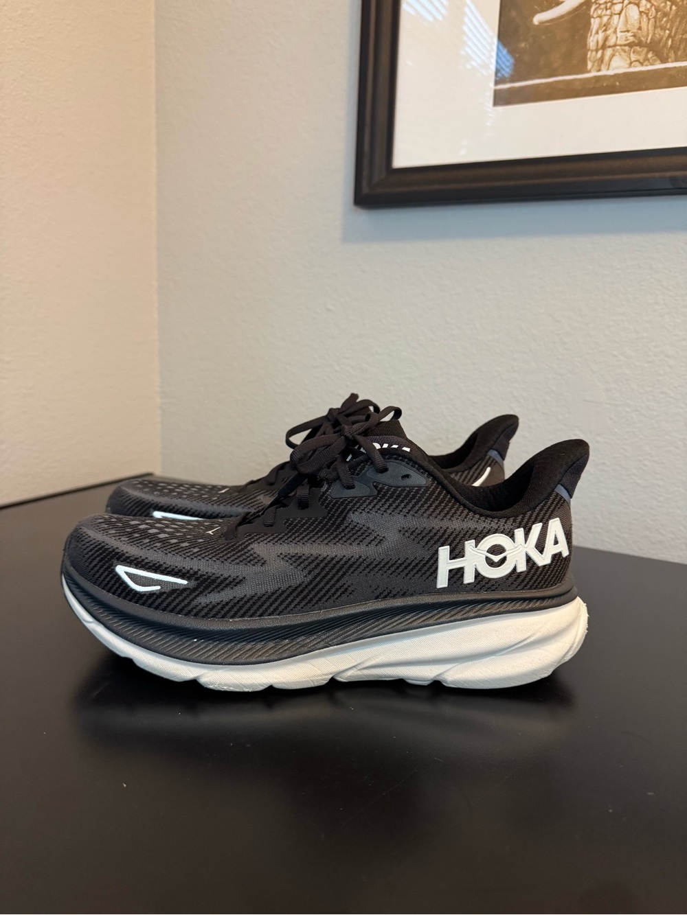 Hoka One One Clifton 9 Black Walking Running Shoes Sneakers
